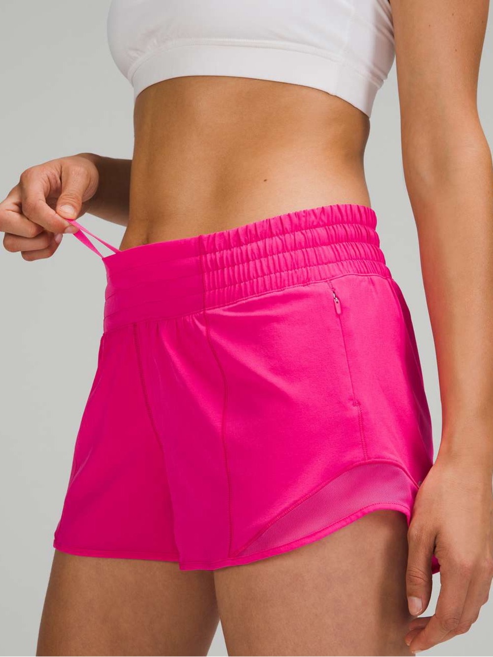 Lululemon Hotty Hot High-Rise Short 2.5" Sonic Pink
